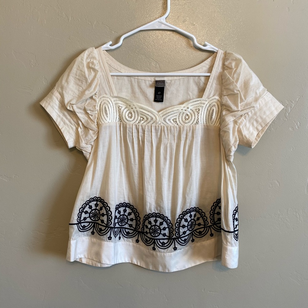 Anthropologie Lithe Chantal cream top sz 0